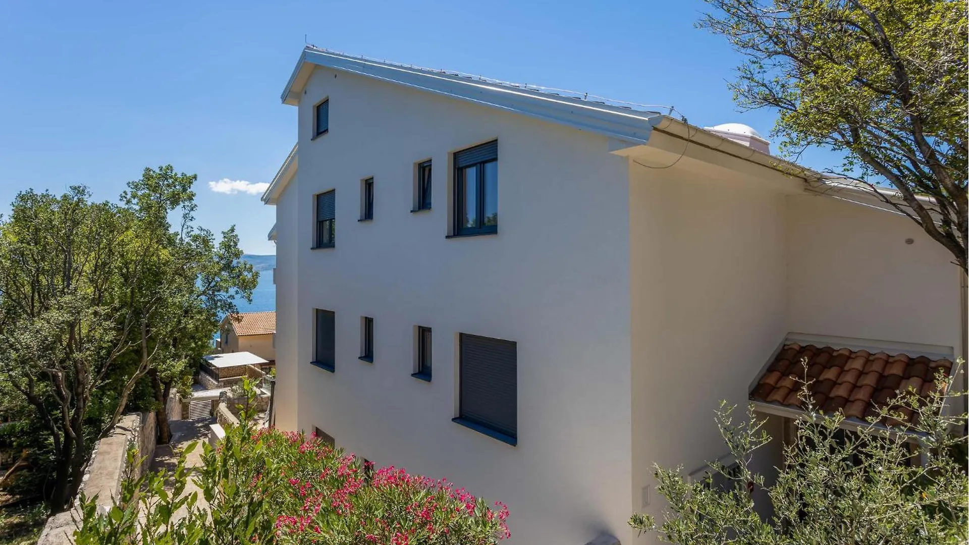 Cozy Apartment In Novi Vinodolski With Wifi